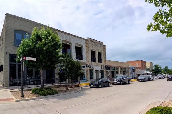 1020 Halsell Street, Bridgeport, TX 76426