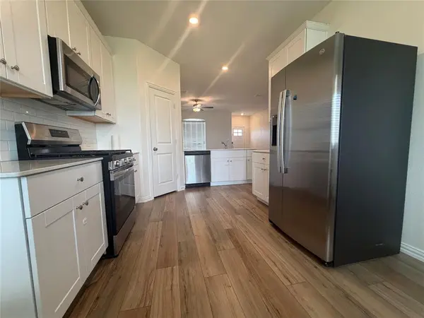 2412 Bold Venture Drive, Forney, TX 75126