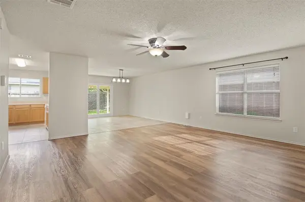 536 Del Mar Drive, Ponder, TX 76259