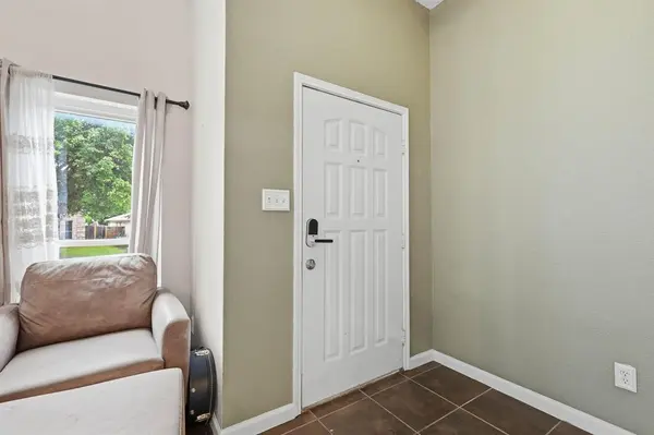 4217 Broken Arrow Road, Fort Worth, TX 76137