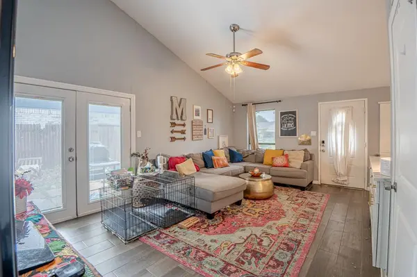 4220 Malone Avenue, The Colony, TX 75056