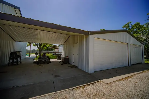 1201 Synterra Estates Loop, Jacksboro, TX 76458