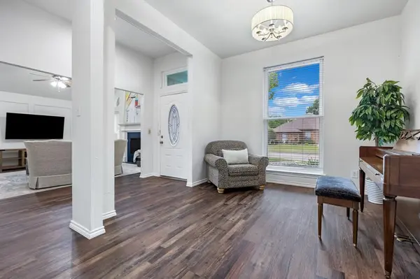 4206 N Hill Drive, Carrollton, TX 75010