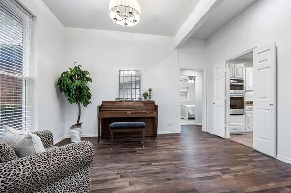 4206 N Hill Drive, Carrollton, TX 75010