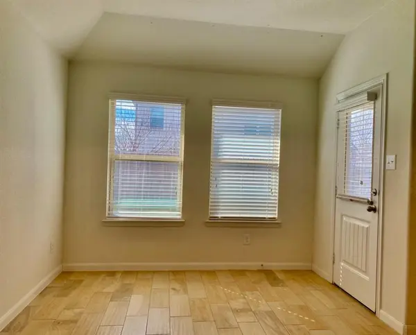 122 Rain Cloud Drive, Waxahachie, TX 75165