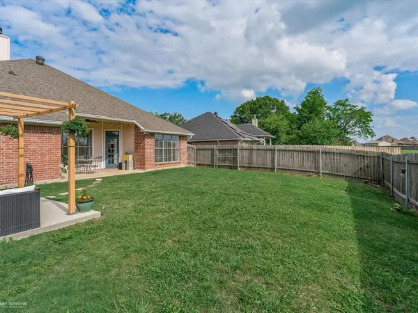 4204 Parkridge Drive, Benton, LA 71006