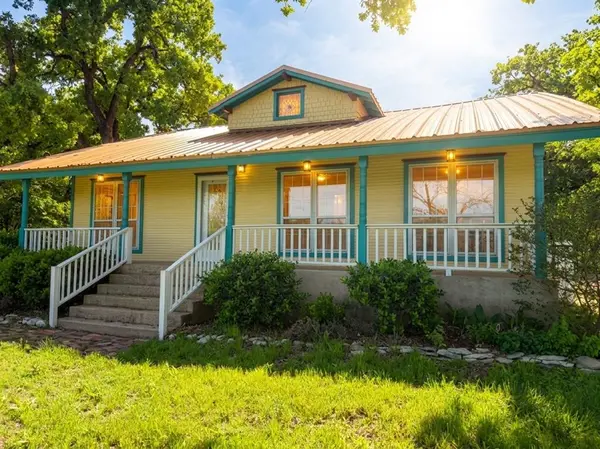 624 Alexander Road, Stephenville, TX 76401