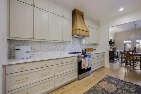 12332 Montego Plaza, Dallas, TX 75230