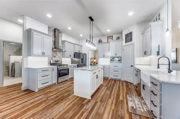 388 Hidden Meadow Trail, Leonard, TX 75452