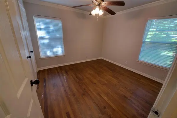 1212 Marshalldale Drive, Arlington, TX 76013