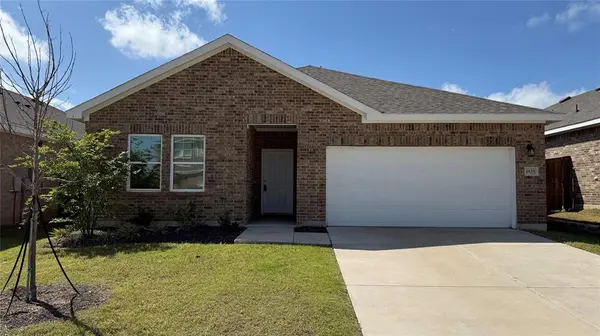 1825 Sandlin Drive, Forney, TX 75126