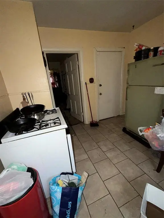 4412 Humphrey Drive, Dallas, TX 75216