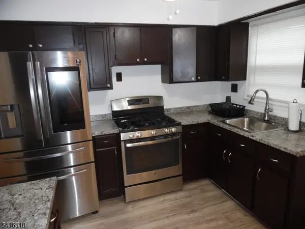 244 Manalapan Rd, Spotswood Boro, NJ 08884