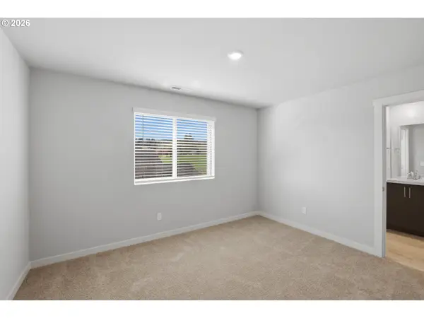 51092 SW Klompen ST, Scappoose, OR 97056