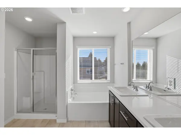 51092 SW Klompen ST, Scappoose, OR 97056