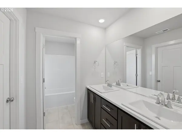 51092 SW Klompen ST, Scappoose, OR 97056