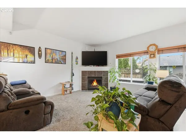 11181 SE ADAMSON CT, Milwaukie, OR 97222