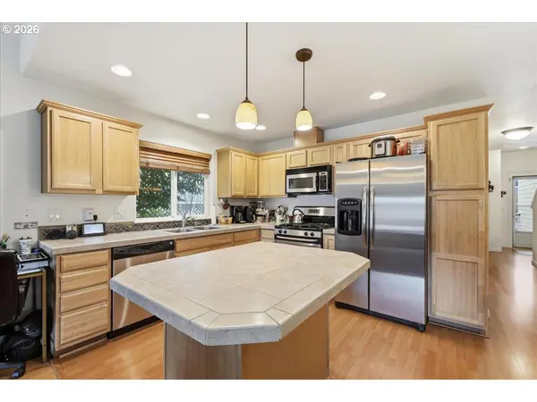 11181 SE ADAMSON CT, Milwaukie, OR 97222