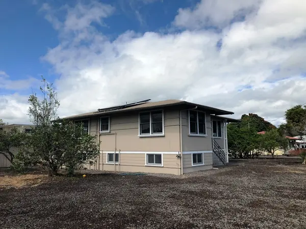 1180 MILILANI ST, Hilo, HI 96720