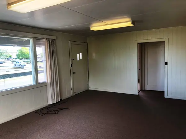 1180 MILILANI ST, Hilo, HI 96720