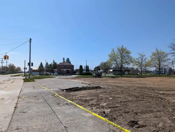 100 W Huron, Au Gres Twp, MI 48703