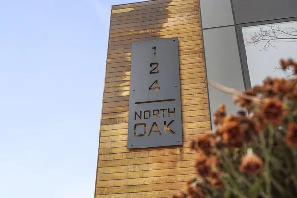 124 N Oak ST, Traverse City, MI 49684