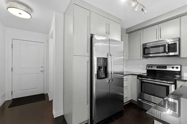 11 Mahogany ROW SE #2408, Calgary, AB T3M 2L6