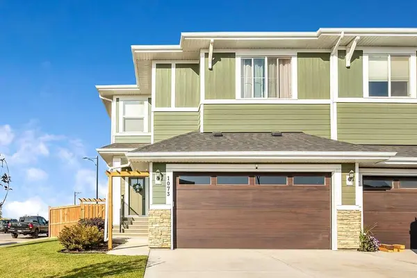 1073 Waterford DR, Chestermere, AB T1X 2P7