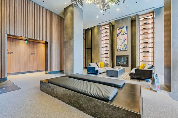 55 Charles ST E #4312, Toronto C08, ON M4Y 1S9