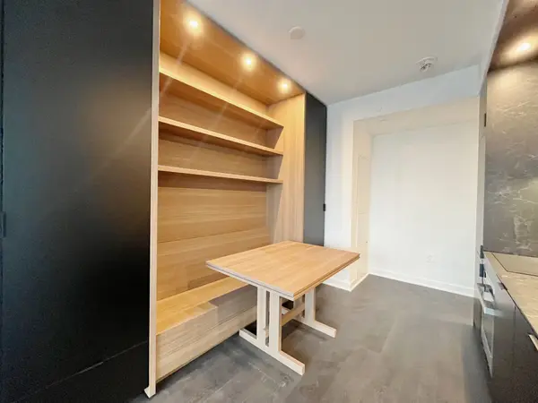 55 Charles ST E #4312, Toronto C08, ON M4Y 1S9