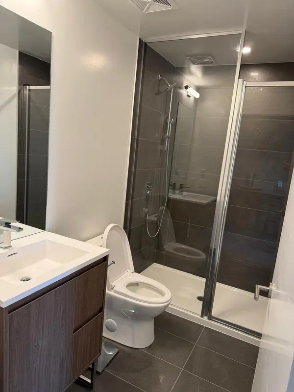 5 Quarrington LN #1002, Toronto C13, ON M3C 0S4