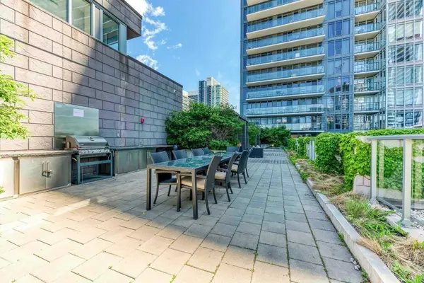 121 Mcmahon DR #2502, Toronto C15, ON M2K 0C1