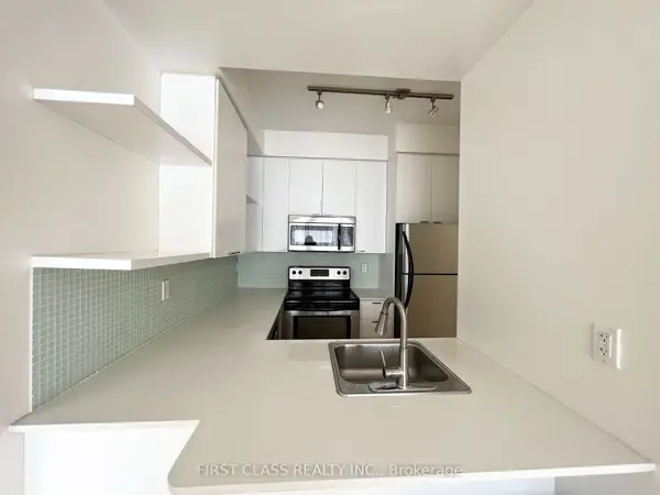 35 Hayden ST #1410, Toronto C08, ON M4Y 3C3