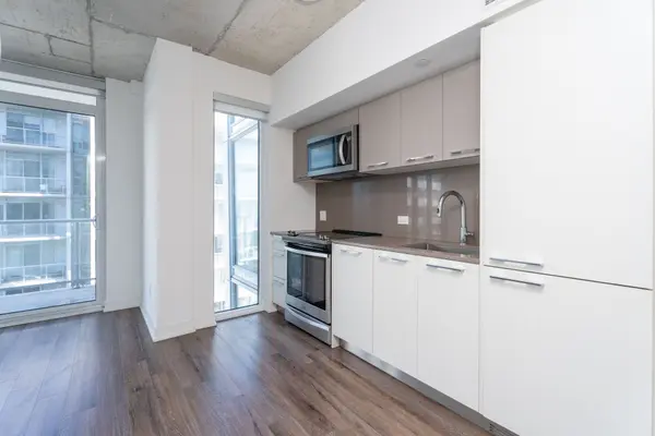 15 Baseball PL #1102, Toronto E01, ON M4M 0E6