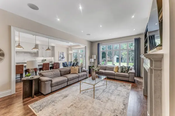 19 Glenhill TRL, Whitchurch-stouffville, ON L4A 1L9