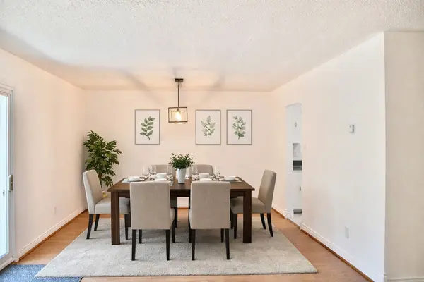 12 King's CT, Orillia, ON L3V 6S4