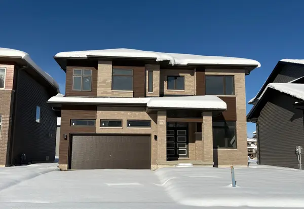 3172 Searidge ST, Severn, ON L3V 8R1