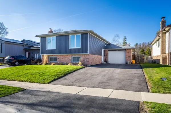 19 Southglen RD, Brant, ON N3R 6Z8