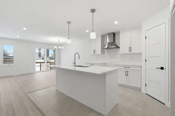 134 Elizabeth ST, North Dundas, ON K0A 2M0