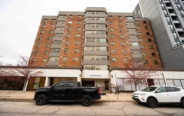 55 Yarmouth ST #302, Guelph, ON N1H 7R4