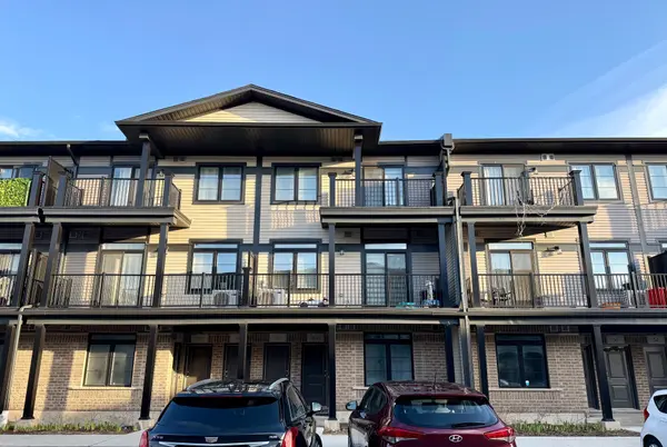 68 Lomond LN, Kitchener, ON N2R 0T6