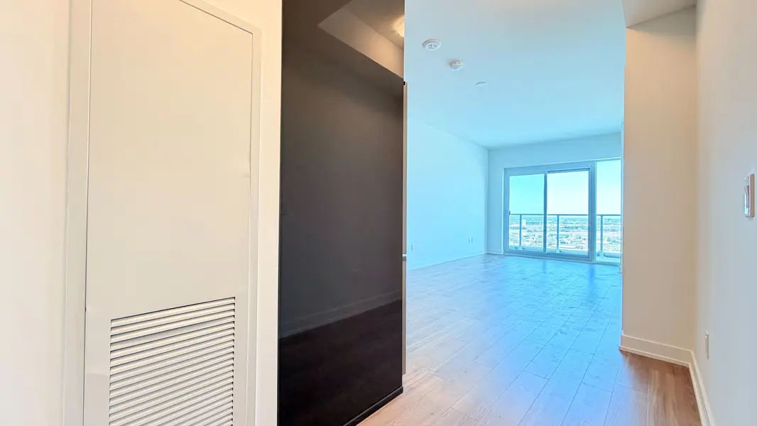 1010 Sandy Beach RD #2603, Pickering, ON L1W 0C7