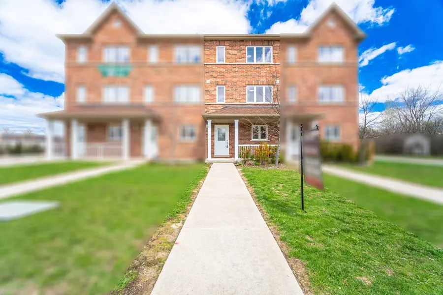 59 Mclaughlin RD N #2, Brampton, ON L6X 1Y7