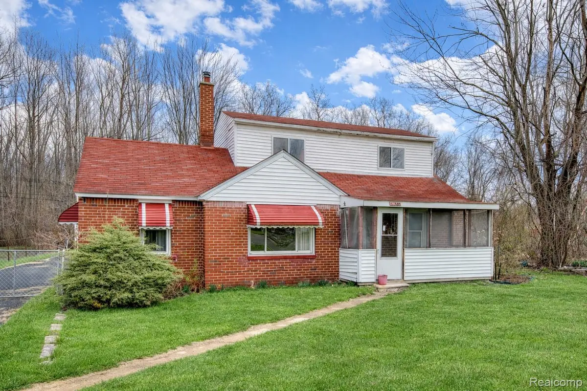 35740 Beverly RD, Romulus, MI 48174