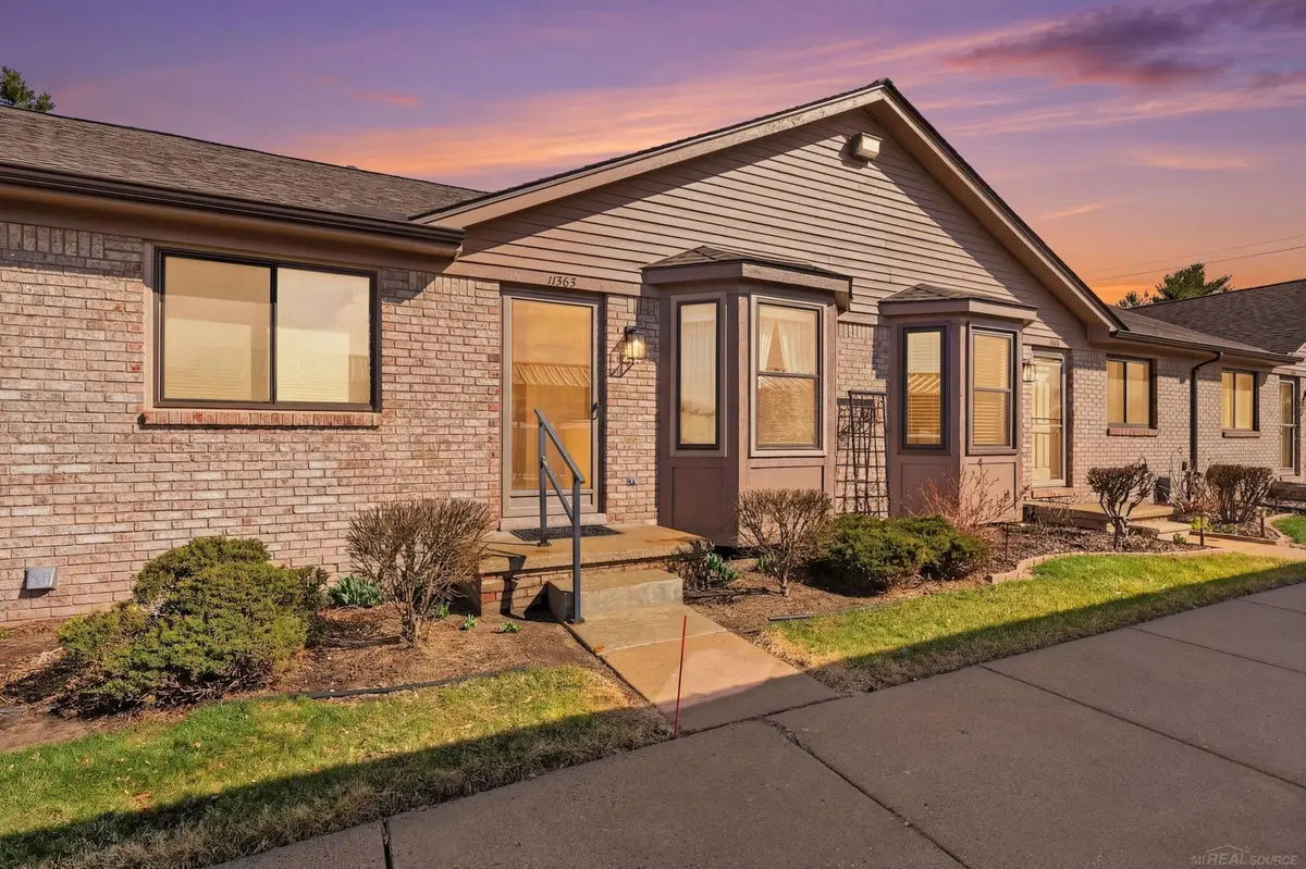 11565 Michael DR, Washington Twp, MI 48094