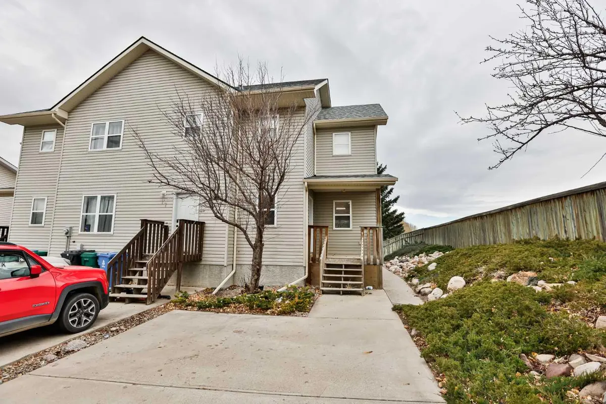 720 Heritage BLVD W #16, Lethbridge, AB T1K 7X2