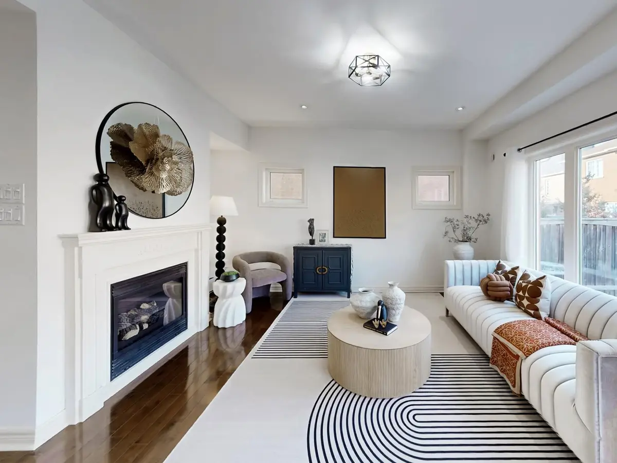 25 Fieldflower CRES, Richmond Hill, ON L4E 5E9