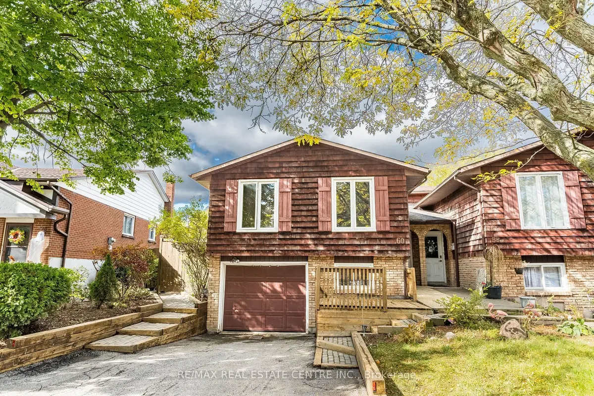 60 Beston DR, Hamilton, ON L8T 4W7