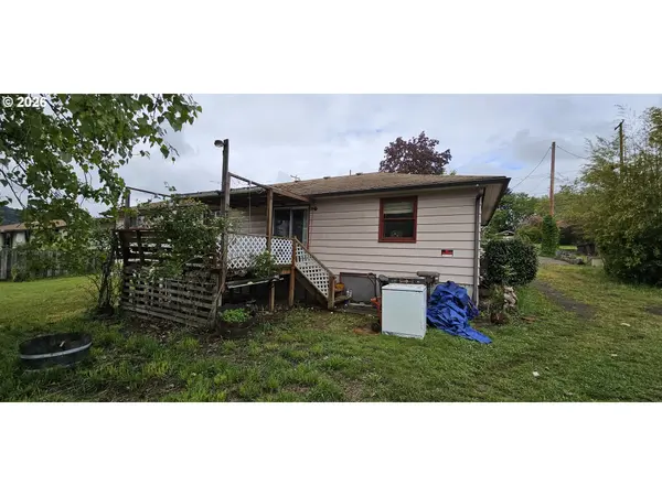 1731 NW KEASEY ST, Roseburg, OR 97471
