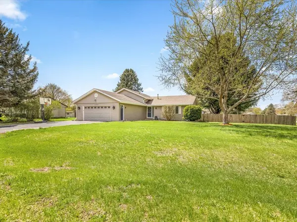 11392 Mt Vernon Road, Roscoe, IL 61073